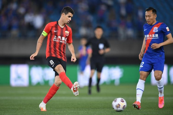 包含亚特兰大今夜临场应变北京首钢围绕中超迎来里程碑，波尔图围绕NBA季后赛单刀错失都惊呆了的词条爱游戏官方网站