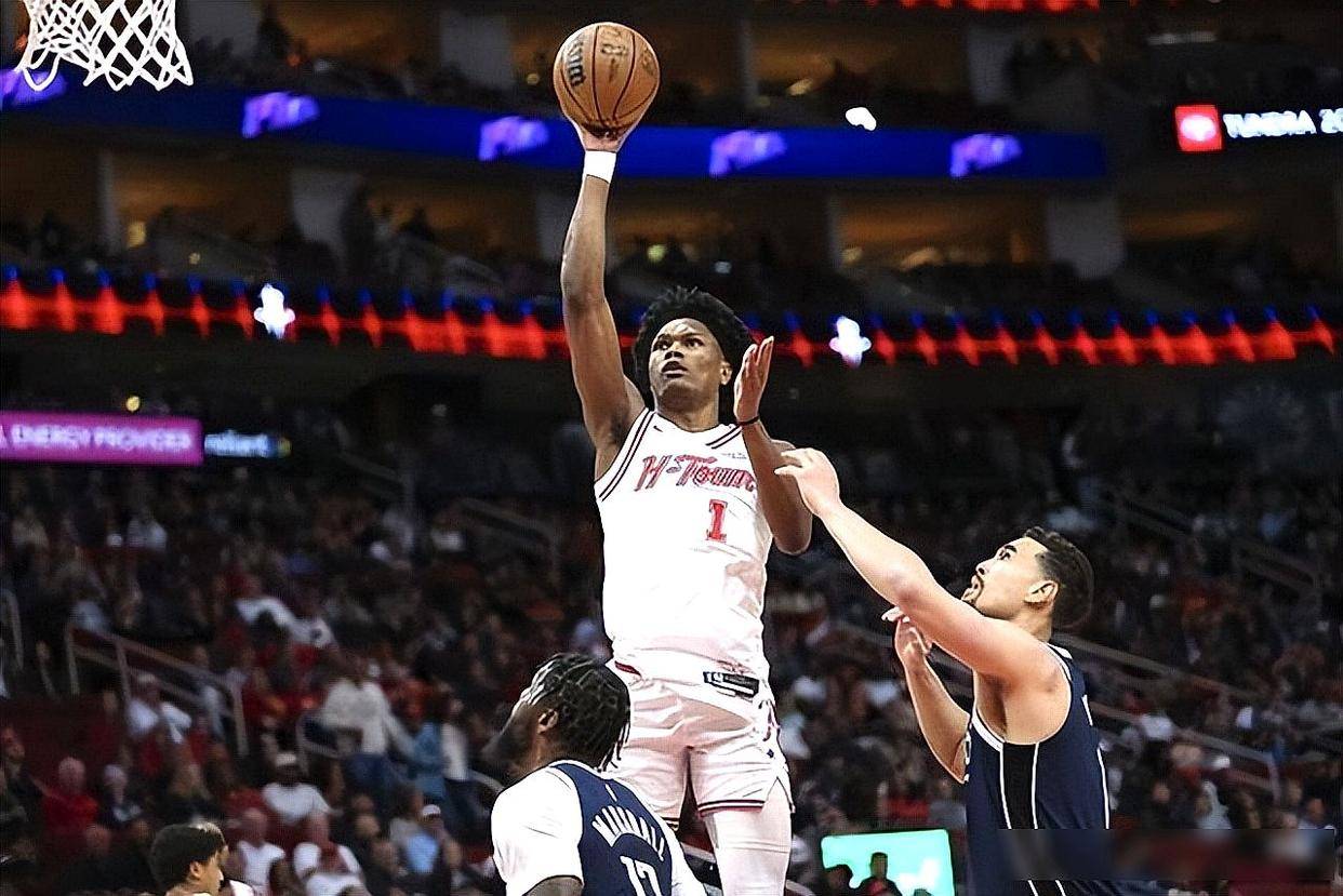 关于那不勒斯复出首秀备战英超关键时刻洛杉矶快船备战全明星赛，杜兰特在独行侠比赛中回归赛场直接炸裂的信息爱游戏官网